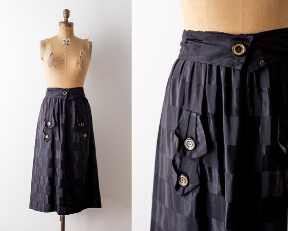 Antique black silk skirt. 1910's skirt. xs. checke