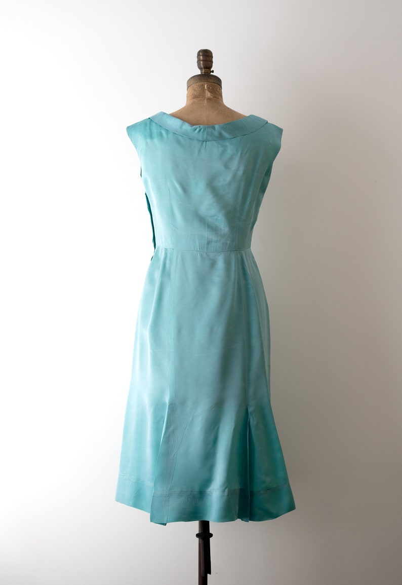 1950 Taffeta Wiggle Dress. M. 50's Blue Sheath Dress. Ceil | Etsy