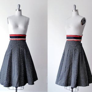 polka dot skirt. 50&#39;s full skirt. xxs skirt. 1950 black skirt. red white black. skirt wool 50. rockabilly.