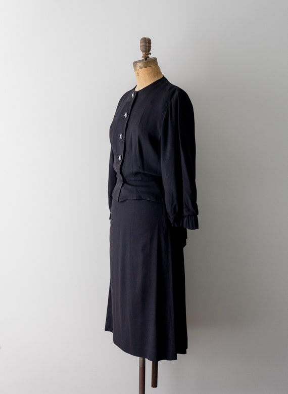 1940's black crepe suit set. vintage 40's 2-peice… - image 8