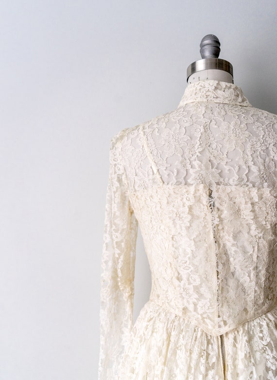 1950's ivory lace wedding dress. 50 vintage full … - image 8