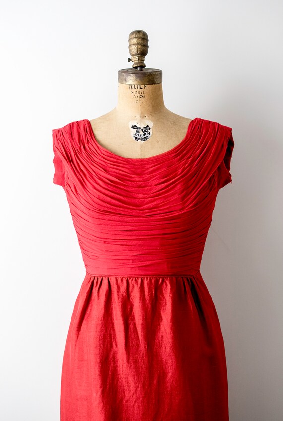 60 Vintage red dress. 1960’s chiffon sheath dress… - image 5