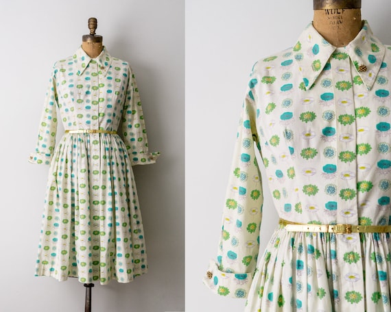 1960's flower print shirt dress. 60 vintage full d