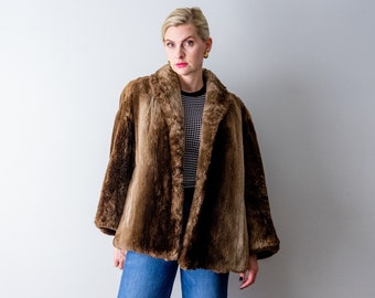 1960's cropped fur coat. Vintage 60 sheared brown fur coat. short. swing coat. pockets. collar. s. m.