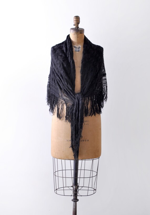 Black vintage shawl. Tassel fringe edge. Silk Pia… - image 6