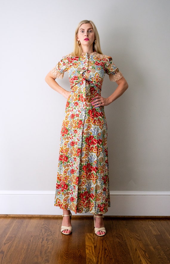 vintage 1970's halter maxi dress. 70 floral print… - image 2