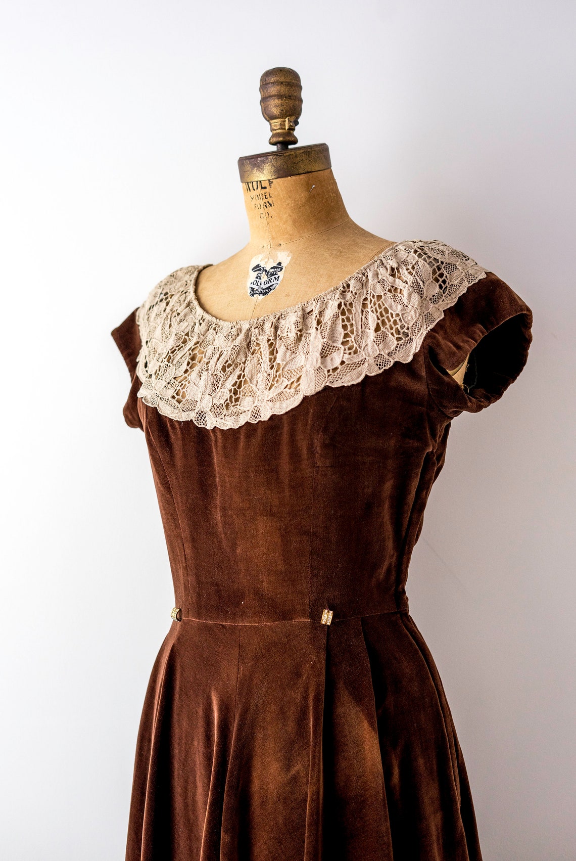 40's Brown Ribbon Dress with Matching Hat