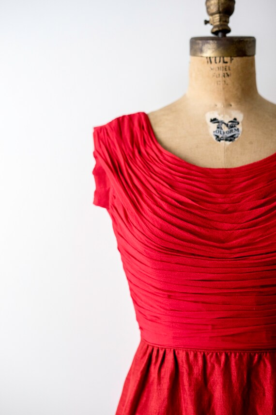 60 Vintage red dress. 1960’s chiffon sheath dress… - image 9