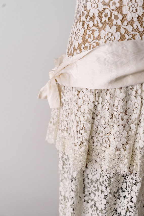 1980's ivory lace dress. vintage 80 floral lace d… - image 3