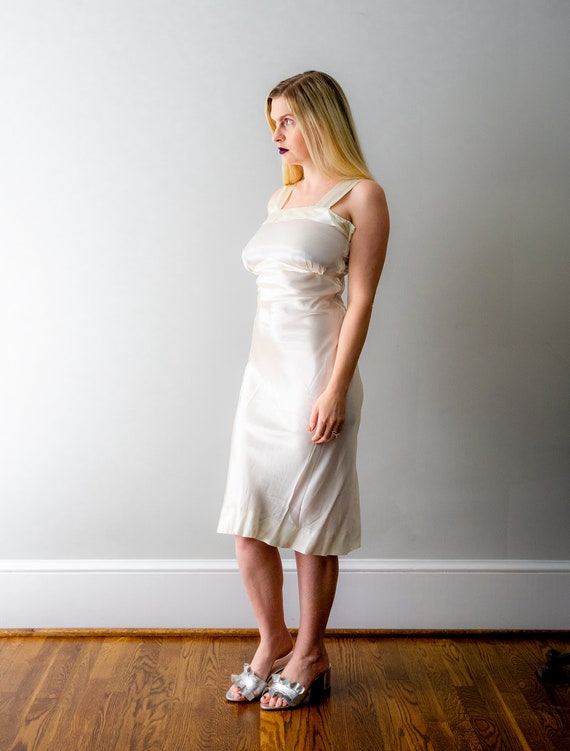 30's liquid satin slip dress. vintage 1930's whit… - image 4