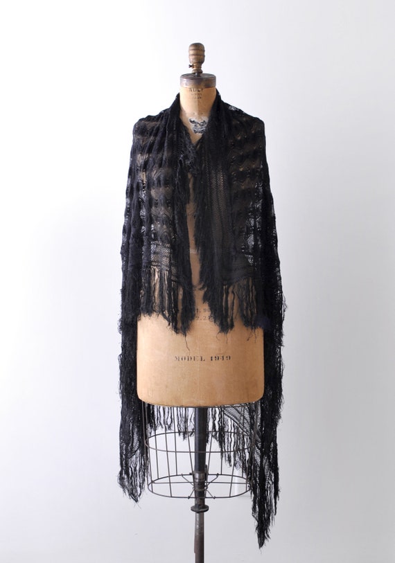 Black vintage shawl. Tassel fringe edge. Silk Pia… - image 5