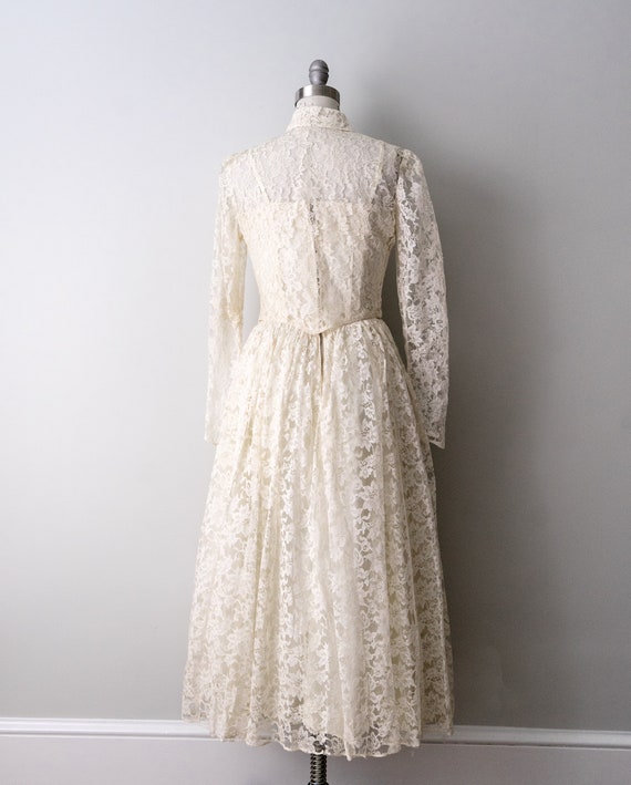 1950's ivory lace wedding dress. 50 vintage full … - image 10