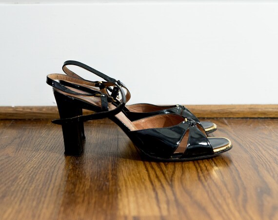 1970's Black Patent leather sandals. size 7.5. Vi… - image 3