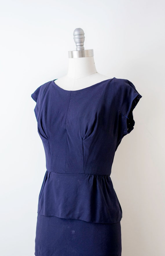 50’s wiggle dress. Vintage 1950 navy blue dress. … - image 3