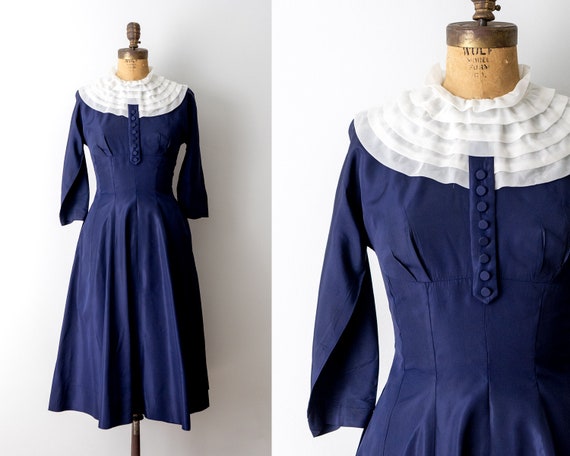 1950 vintage dress. 50's navy blue dress. s. taffe