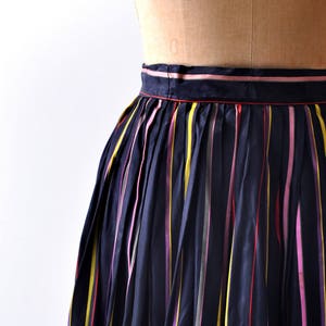 1950 striped pleated skirt. Full skirt. 50s rainbow skirt. Black taffeta. xxs. xs. Pink, red. image 3