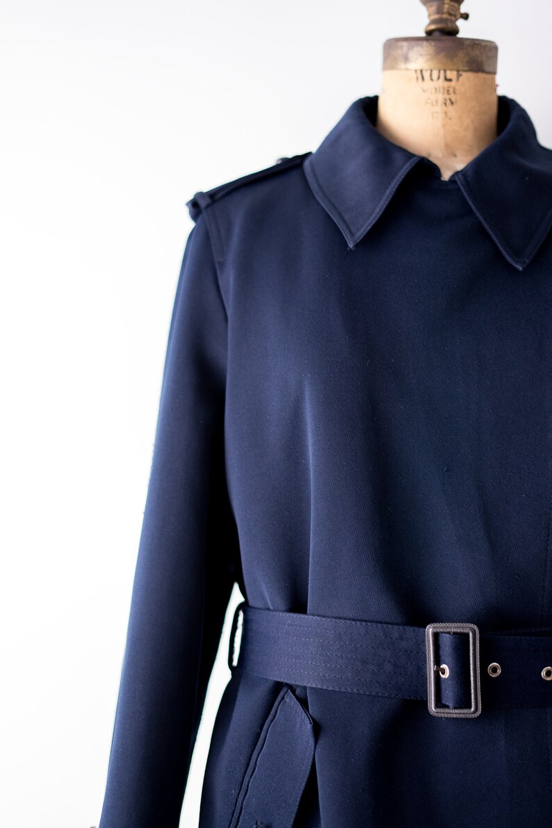 Belt Military style Rain coat polyester 1970 trench coat XL Vintage 70\u2019s navy blue coat