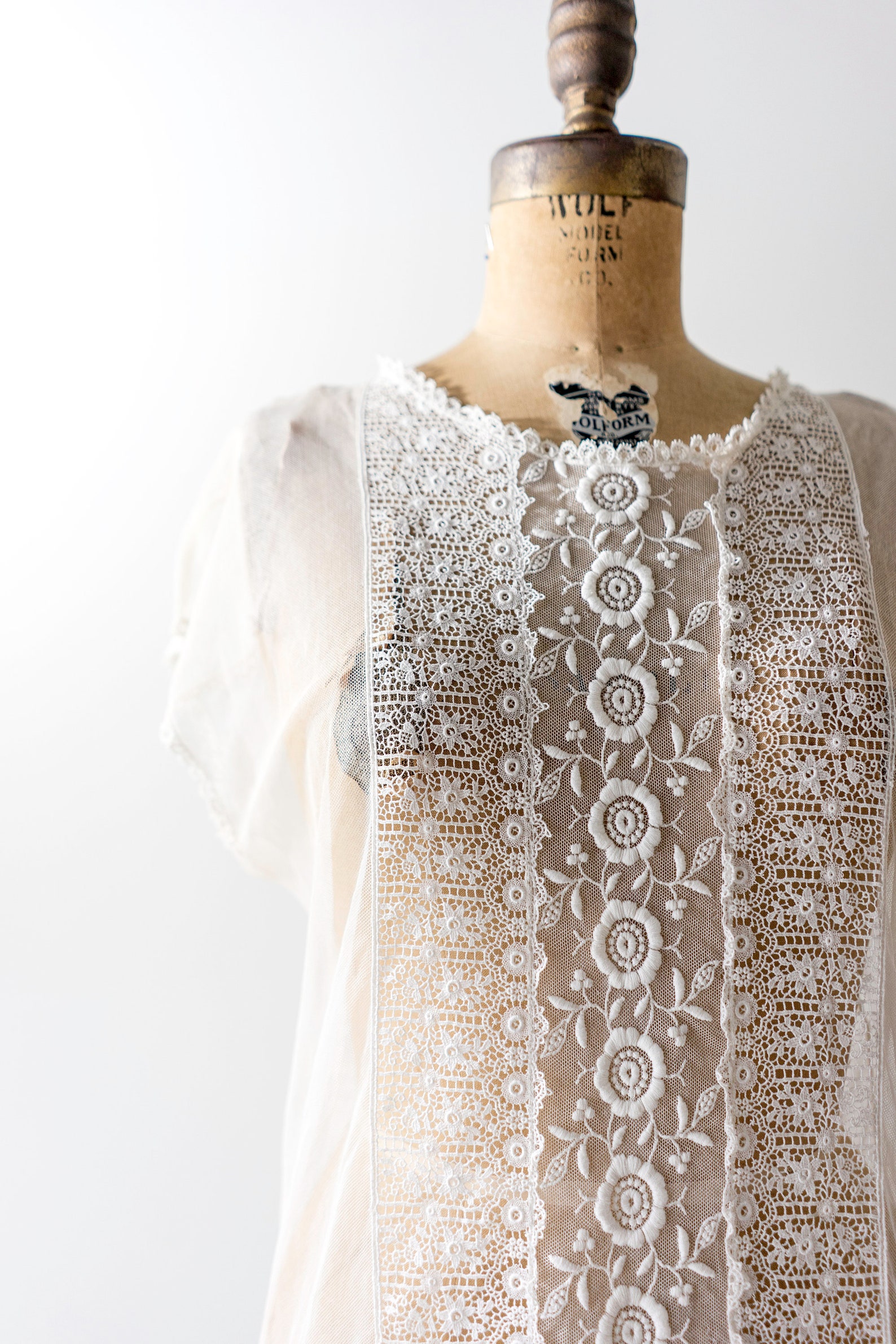 1920s White Lace Dress. 20s Wedding Dress. Floral - Etsy