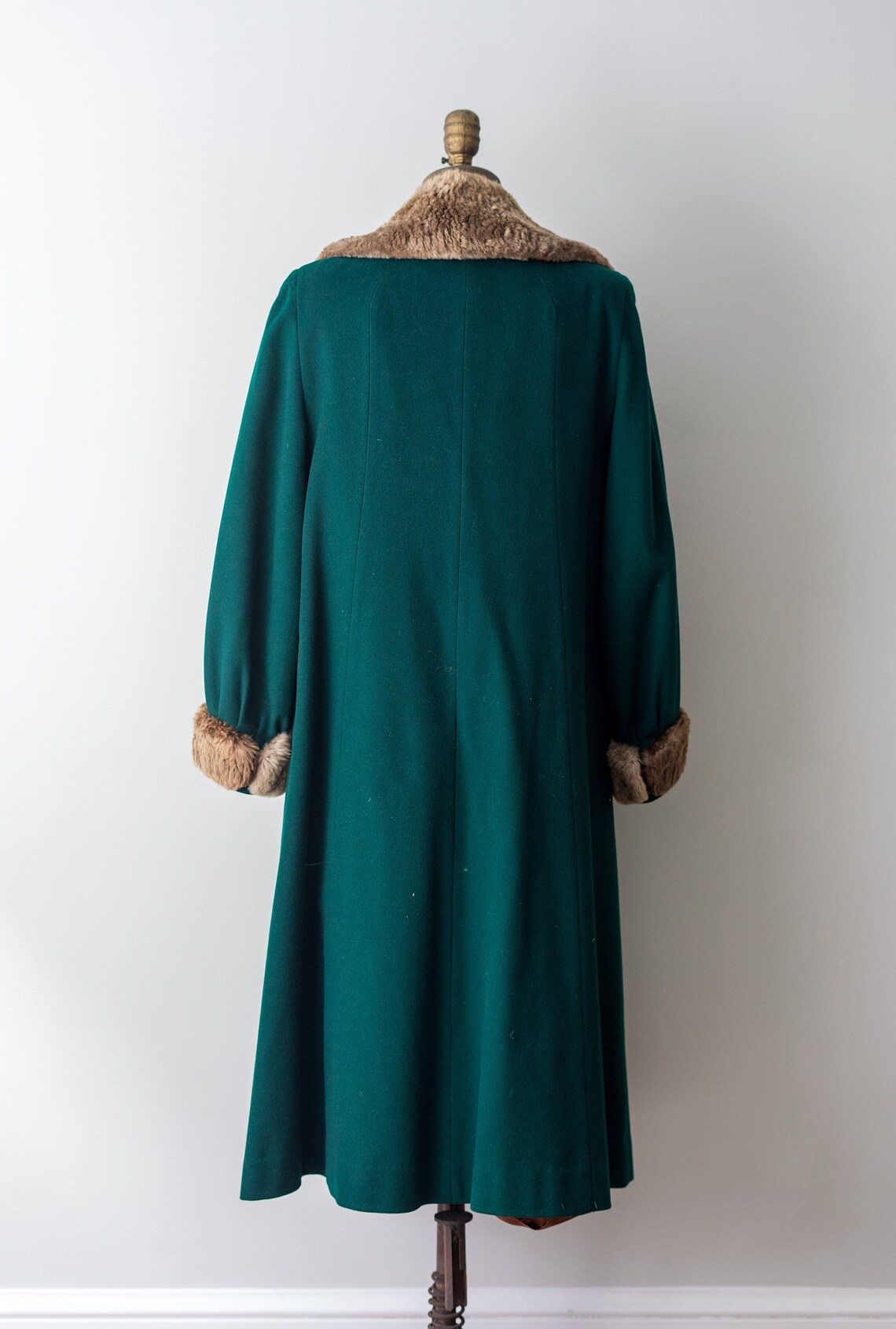 1950's green wool coat. vintage 50 fur coat. mutton | Etsy
