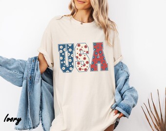 USA Floral Comfort Colors T-Shirt & Sweatshirt, Vintage Wash Tee, Summer Patriotic Shirt, 4th of July Gift, Soft Retro USA Shirt and Hoodie