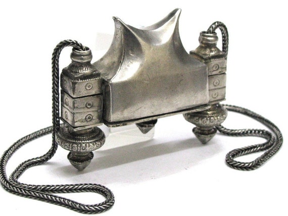 Antique Lingam Casket, Lingam Box, (Ayigula), Cha… - image 1