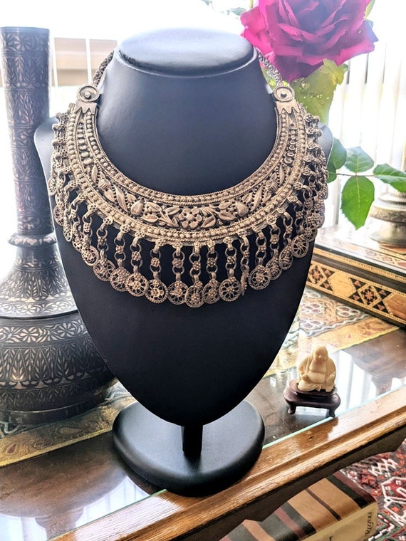 210 Gram Vintage Native American Navajo Hand Tooled Coin Silver Necklace 210 Gram Vintage Native American Navajo Hand Tooled Coin Silver Necklace
