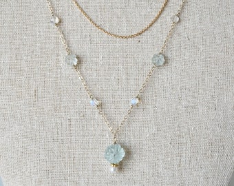 Aquamarine Flower Necklace 14k Gold, Unique Aquamarine Necklace