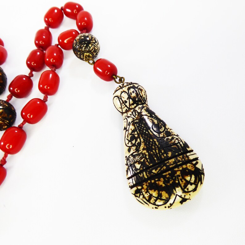 Unique Carnelian /& Bone Hand Knotted Rope Length Beaded Necklace w Large Tear Drop Pendant Vintage 1970s 1980s BOHO Hippie Festival Jewelry