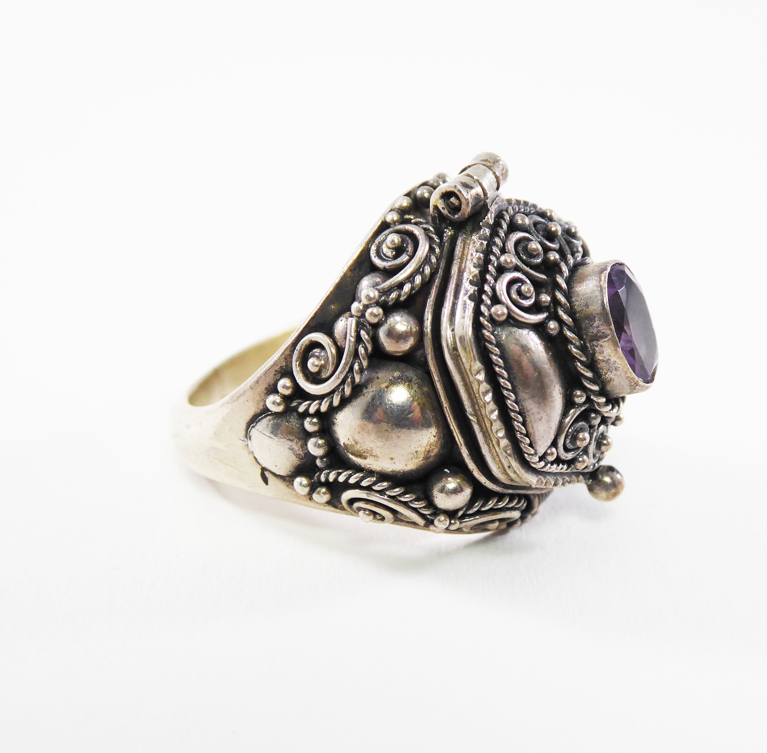 925 SOLID STERLING SILVER PURPLE AMETHYST POISON RING 5 TO 9 US