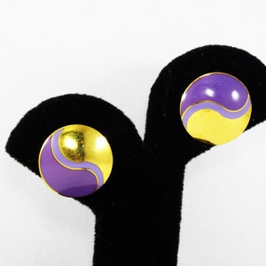 Laurel Burch Round Purple Wave Earrings - Round Button Style for Pierced Ears - Enamel Color Block Gold Tone Designer Signed Vintage 1980s