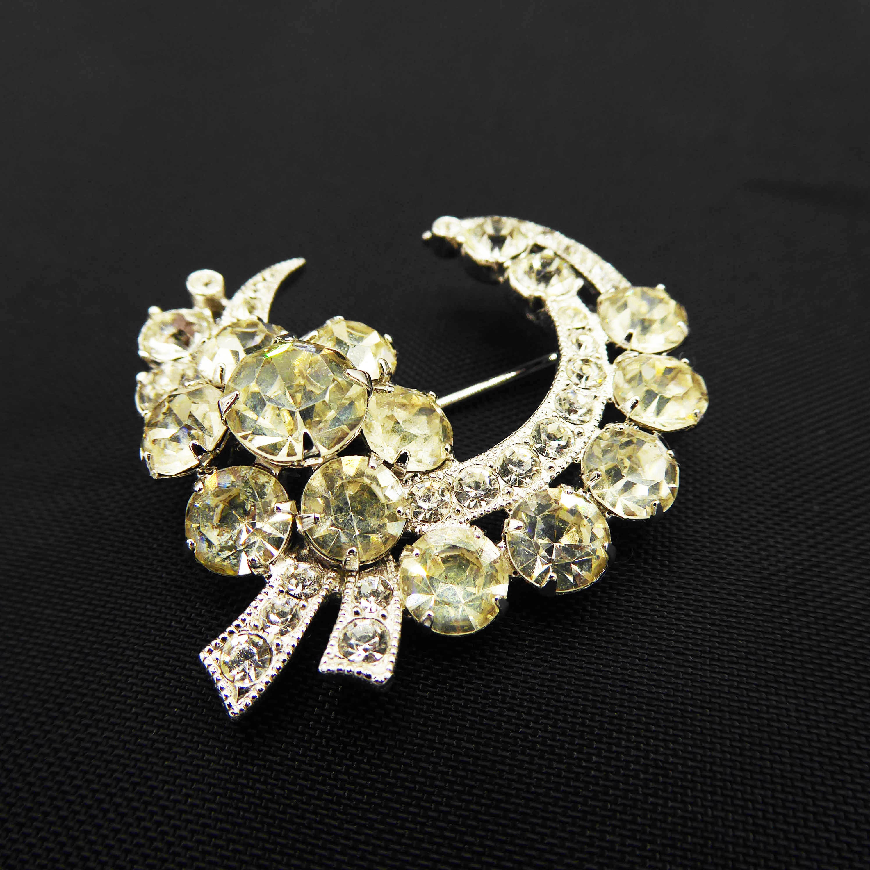 Dating eisenberg jewelry