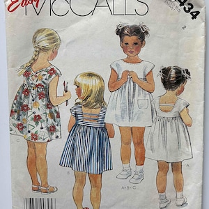 RARE Vintage 80&#39;s Toddler&#39;s, Children&#39;s Girl&#39;s Sundress McCall&#39;s 2434 Sewing Pattern Size 2, CUT/Complete