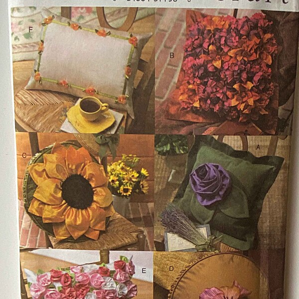 Floral Pillows, Six Styles Vogue 7865 Sewing Pattern UNCUT V7865 Accessories, Fabric Flowers, Rose, Sunflower, Iris, Flange