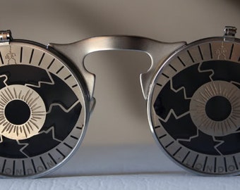 Round sunglasses Steampunk sunglasses flip ups unisex flip up silver metal wearable art performing artist styling video unusual eyewear
