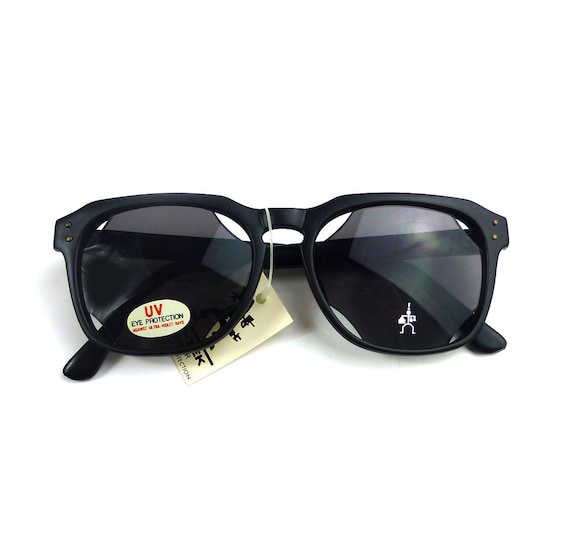 large black rectangular sunglasses Goth Retro Ste… - image 1