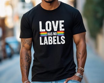 プライドTシャツ：レインボーグラフィックLGBTQ+ユニセックスTシャツ