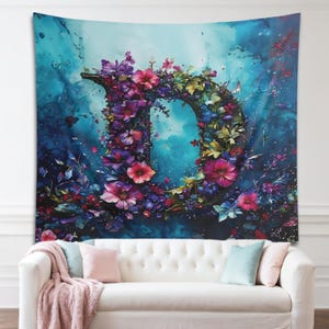 Tapeçaria de parede com monograma e inicial D em tinta alcoólica, decoração de parede com emblema, símbolo floral em aquarela para pendurar na parede, presente para amantes de monograma, letra D