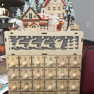Wooden Christmas Advent Calendar, Countdown to Christmas, LED Holiday Decoration, Battery Operated, Reindeer Village Christmas Gift