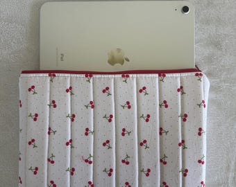 Cherry Red Gingham Padded iPad Sleeve: MacBook Tablet Case