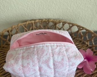 Quilted Cotton Makeup Bag: Boxy Cosmetic Organizer