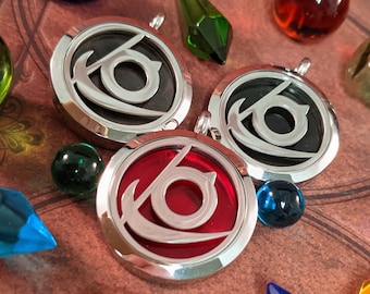 FFXIV Reaper Locket Necklace - Stainless Steel Magnetic Locket w/ Interchangeable Colors - Great Gift for Final Fantasy XIV RPR Fans!