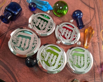 FFXIV Bard Locket Necklace - Stainless Steel Magnetic Locket w/ Interchangeable Colors - Great Gift for Final Fantasy XIV BRD Fans!