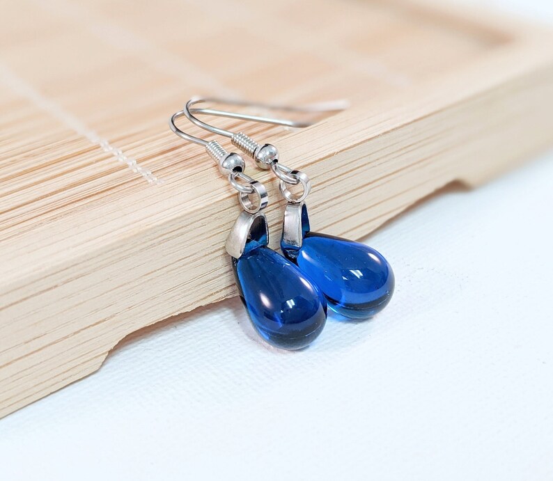 FFXIV Longmirror Lake Earrings Glass Tear Drop Beads Etsy UK FFXIV Longmirror Lake Earrings Glass Tear Drop Beads Etsy UK