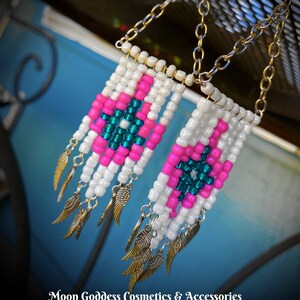 Native Style Beaded Chevron Bungle Oorbellen