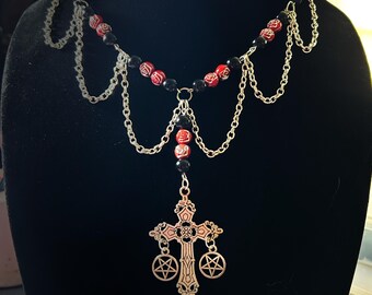 Witch's Rose Necklace