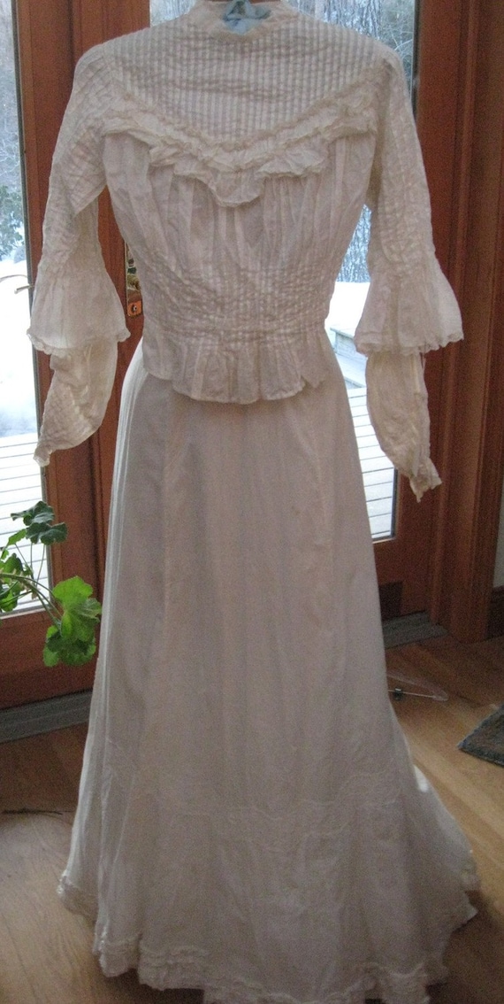 Antique Bridal Ensemble / Gibson Girl / Lovely Lac