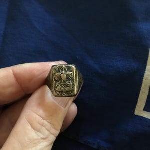 Boy Scout Sterling Ring-Signet Ring &quot;Be Prepared&quot; Blue Scarf-Kerchief Ring Stamped 8 and Sterling Boy Scout Collectibles For Keeps Vintage