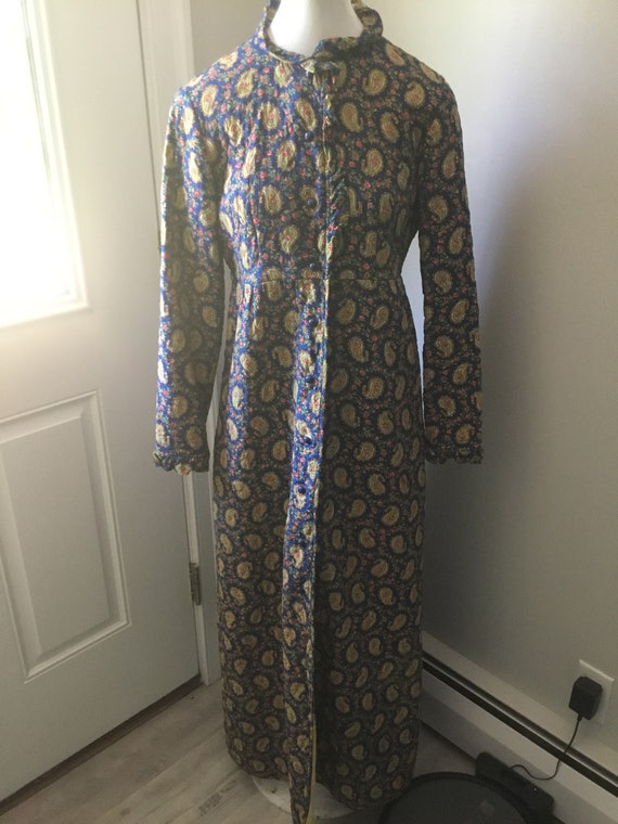 60's Quilted Robe Blue Pink and Yellow Floral and… - image 3