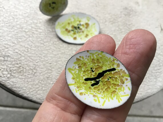 MOD Brooch and Cufflinks Painted Enamel Set Mid C… - image 4