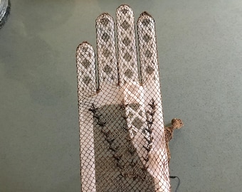 Antique Crochet Gloves: Delicate Net Gloves, Estate Find